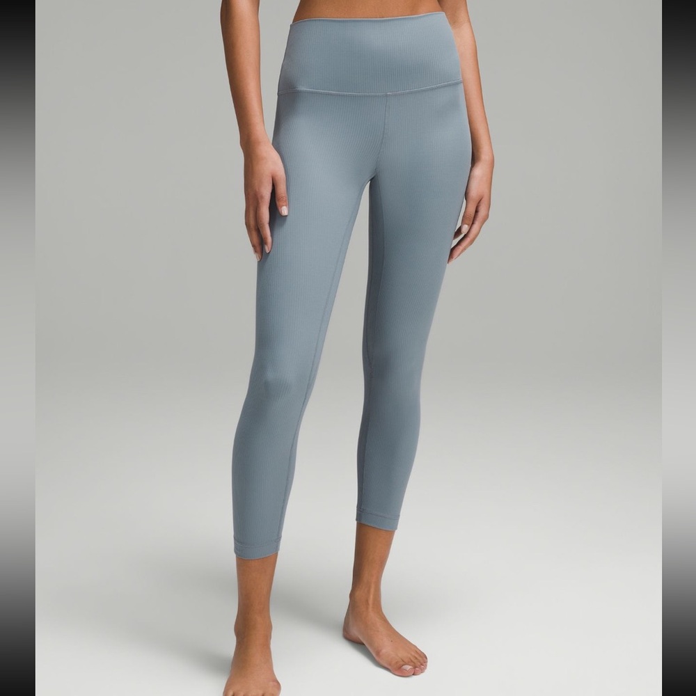 *lululemon* Align High Rise Ribbed Pant 25”